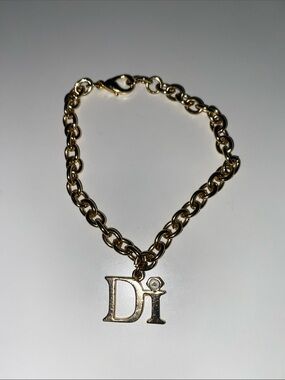 Vintage Name Charm Gold Bracelet for Di or Diana